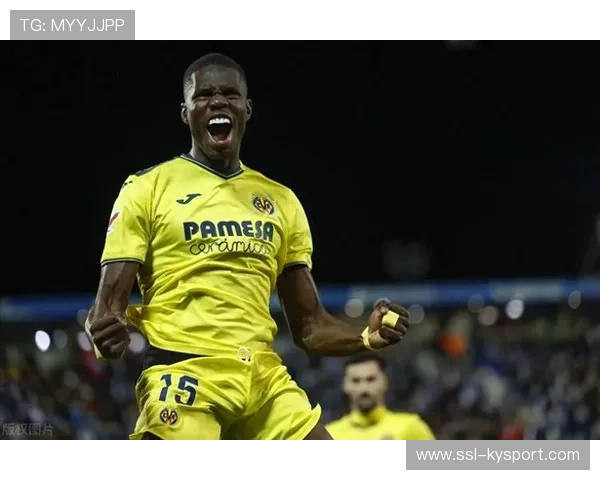 比利亚雷亚尔对阵尤文图斯，黄潜主场优势明显